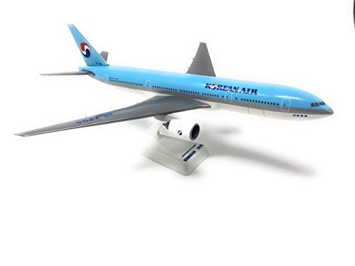 Korean Air 777-200 Airplane Miniature Model Snap Fit
