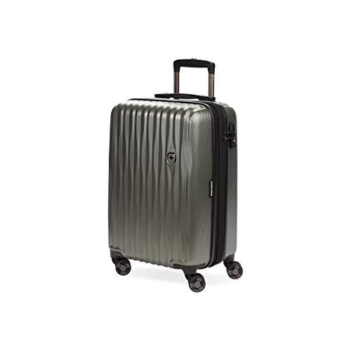 SwissGear 7272 Energie Hardside Luggage
