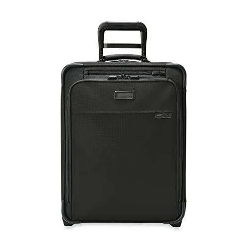 Briggs & Riley 21-inch Baseline Global Carry-On