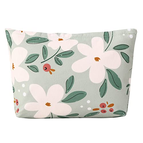 Stylish and Functional Makeup Bag for Travelers