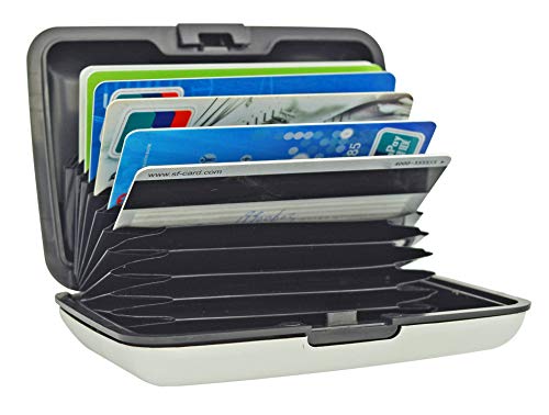 UTRAX Aluminum Credit Card Organizer with RFID Scan Protection