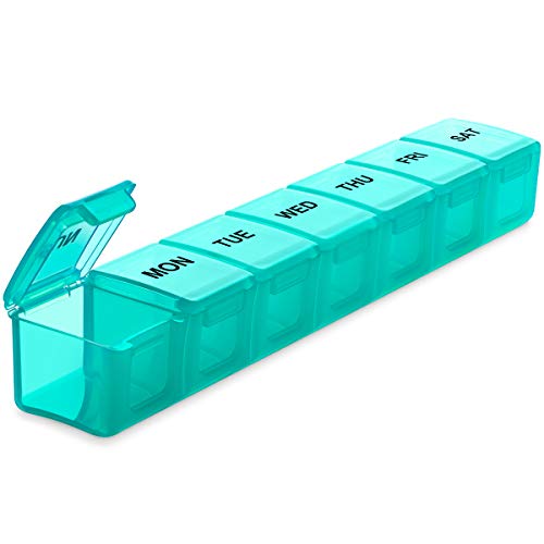 BUG HULL XL Pill Organizer for Travel