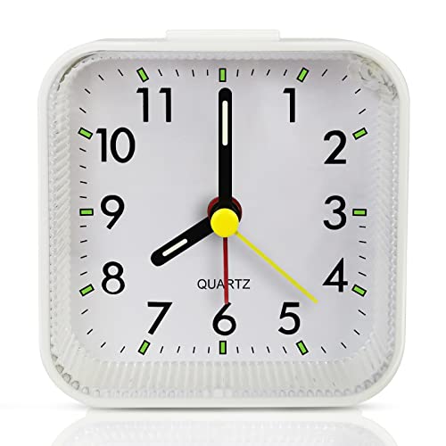 Small Battery Operated Analog Alarm Clock