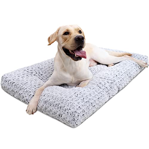 Deluxe Plush Washable Dog Bed for Large Dogs, Gray