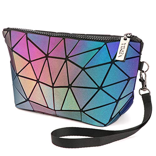 Geometric Luminous Clutch