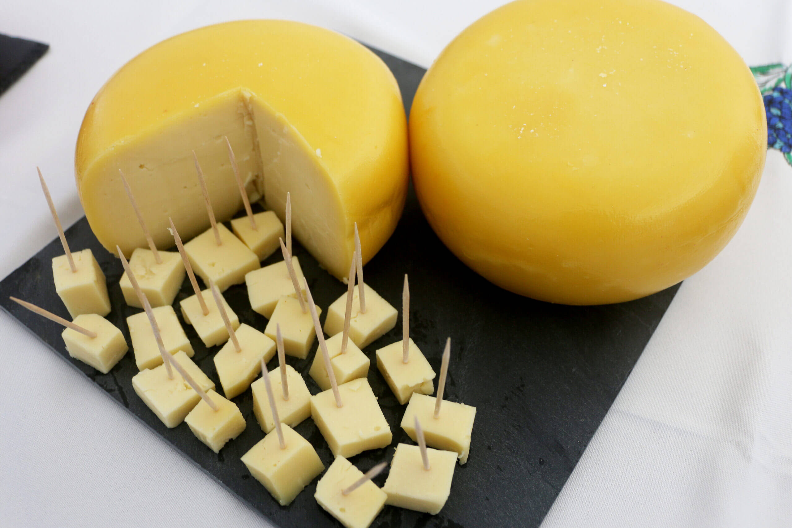 A-Delicious-Look-At-São-Jorge-Cheese-8211-Azores-Travel a-delicious-look-at-sao-jorge-cheese-azores-travel