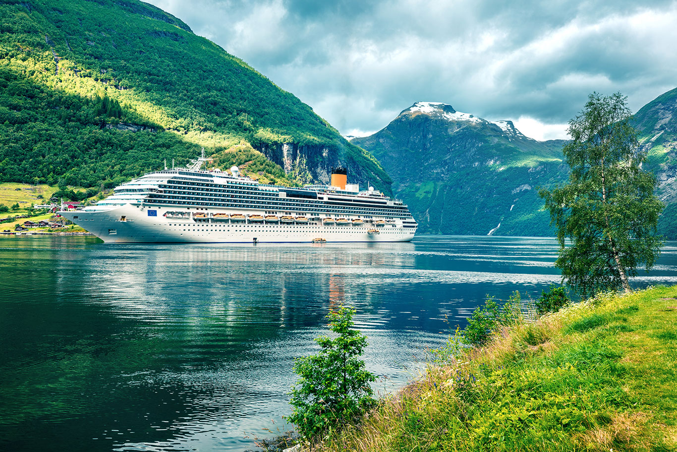 Exploring-The-World-Of-Sustainable-Cruise-Travel exploring-the-world-of-sustainable-cruise-travel