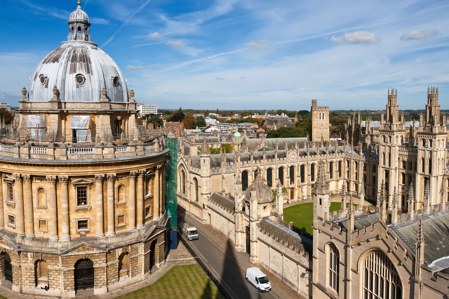 The-5-Top-Places-To-Visit-In-England the-5-top-places-to-visit-in-england