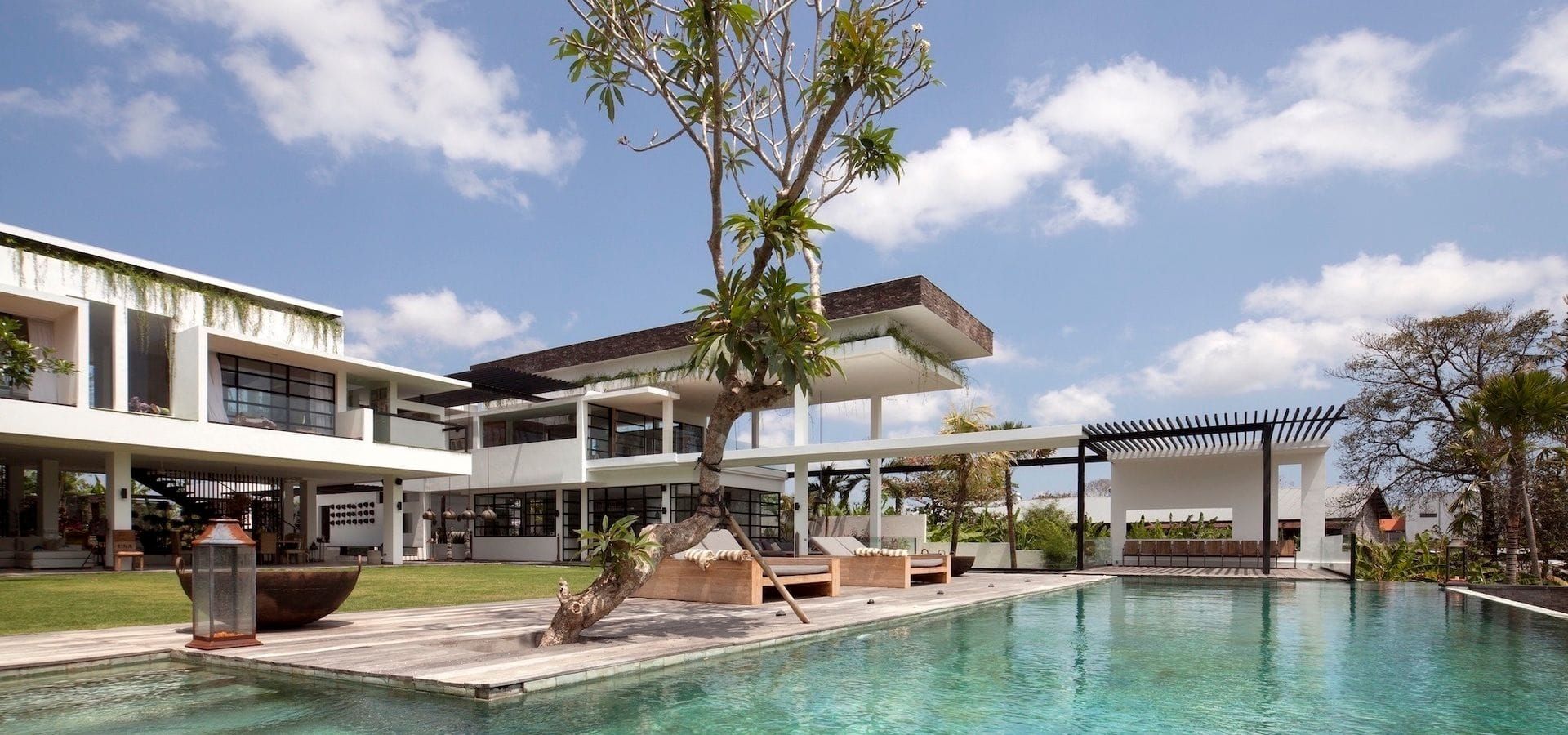top-8-villas-in-indonesia