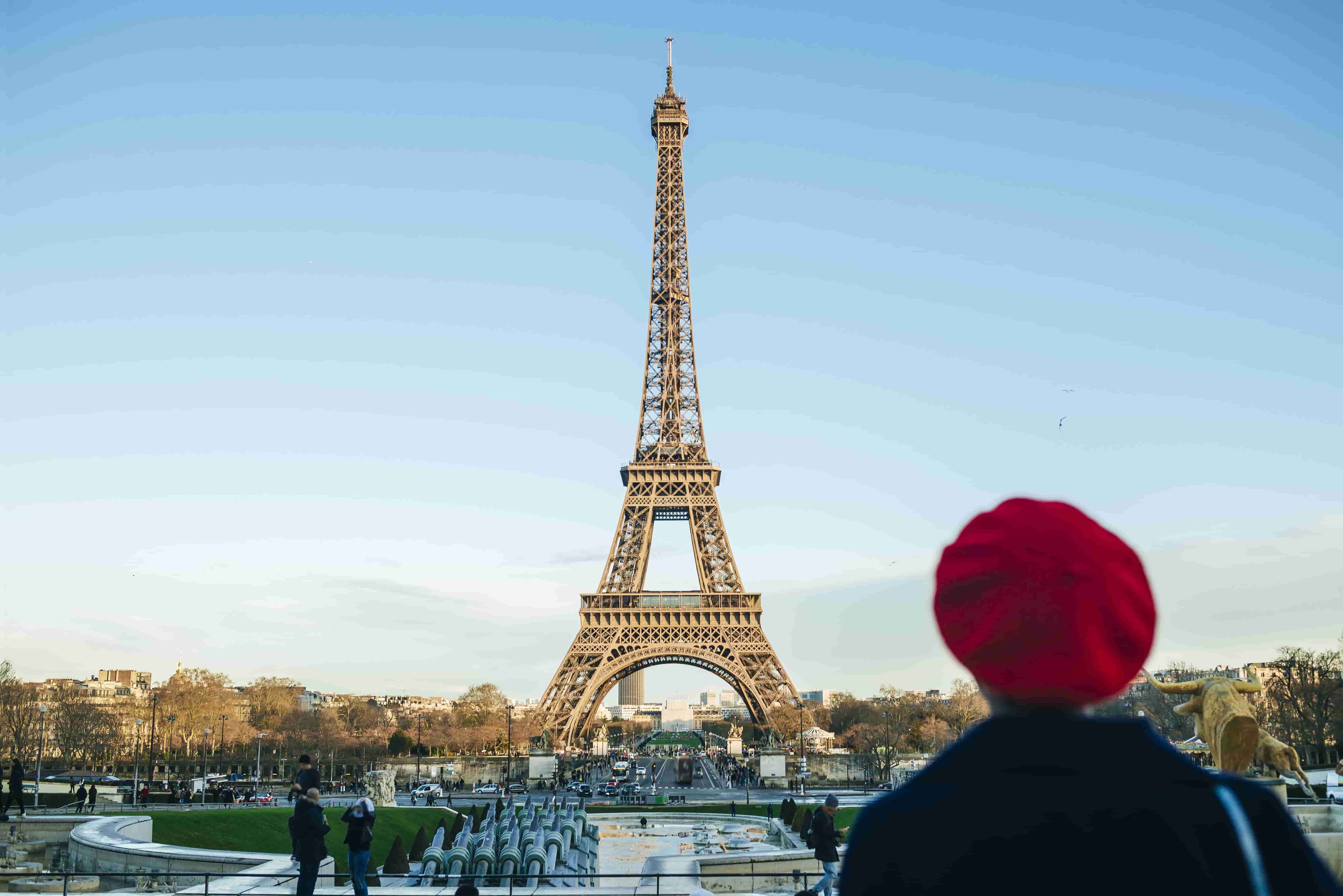 What-To-Wear-In-Paris-Do8217s-And-Don8217t8217s-The-Vacation-Rental-Experts what-to-wear-in-paris-dos-and-donts-the-vacation-rental-experts