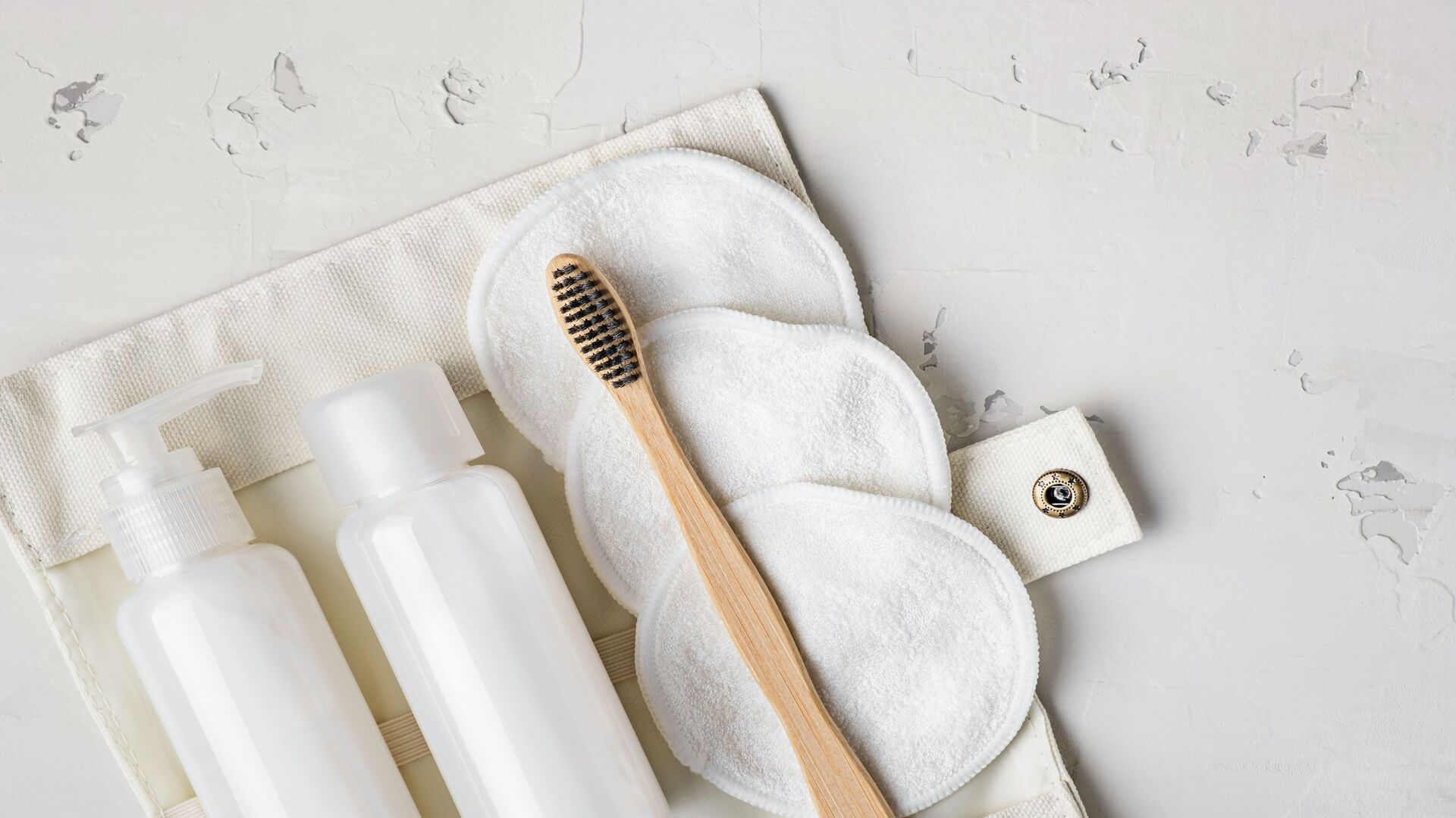 10-Amazing-Travel-Size-Toothbrush-for-2023 10-amazing-travel-size-toothbrush-for-2023