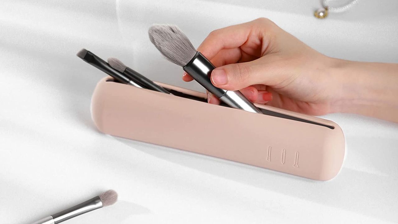 11-best-cute-cosmetic-bag-for-2023