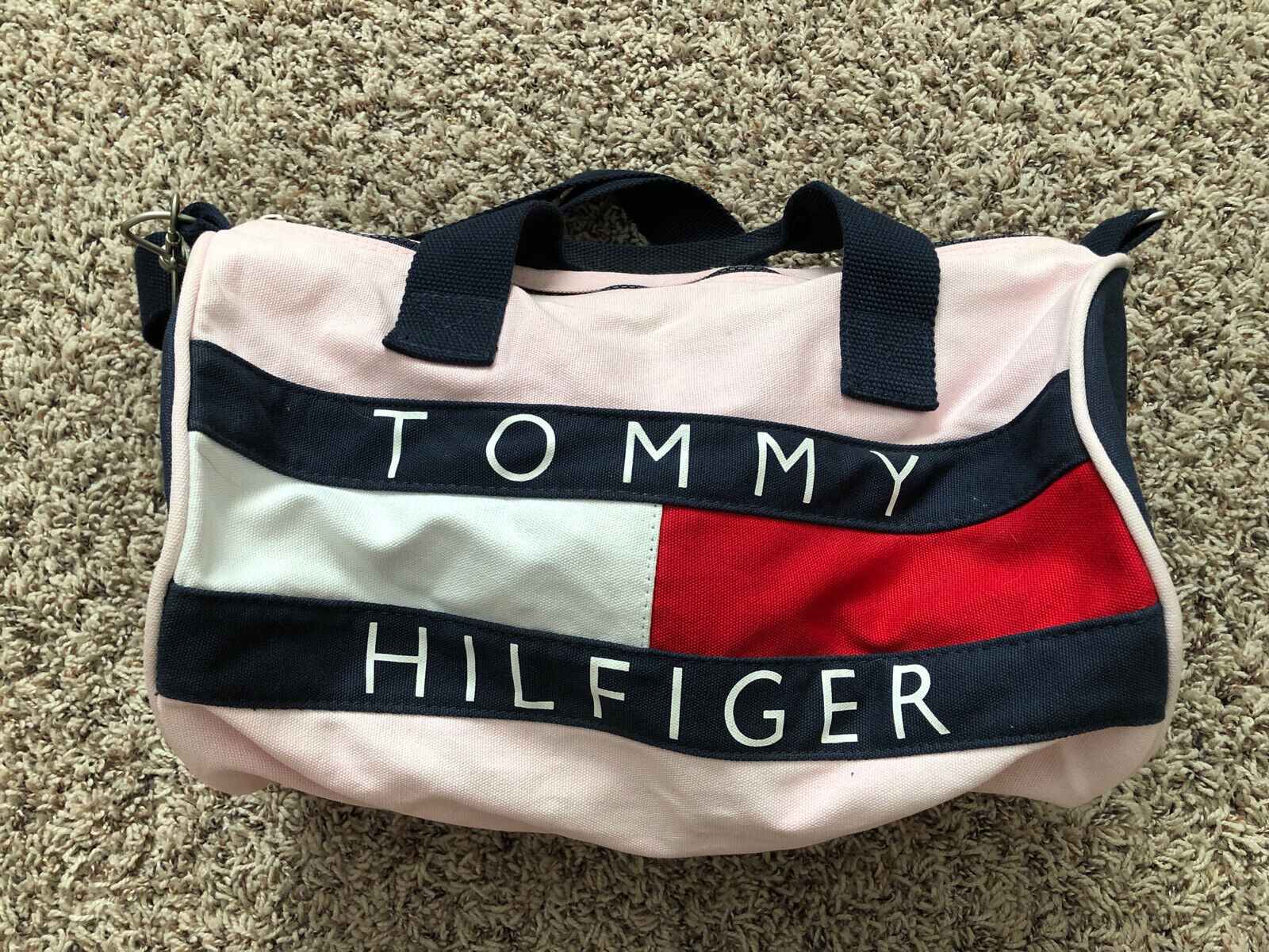 11 Best Tommy Hilfiger Duffel Bag for 2023 | TouristSecrets