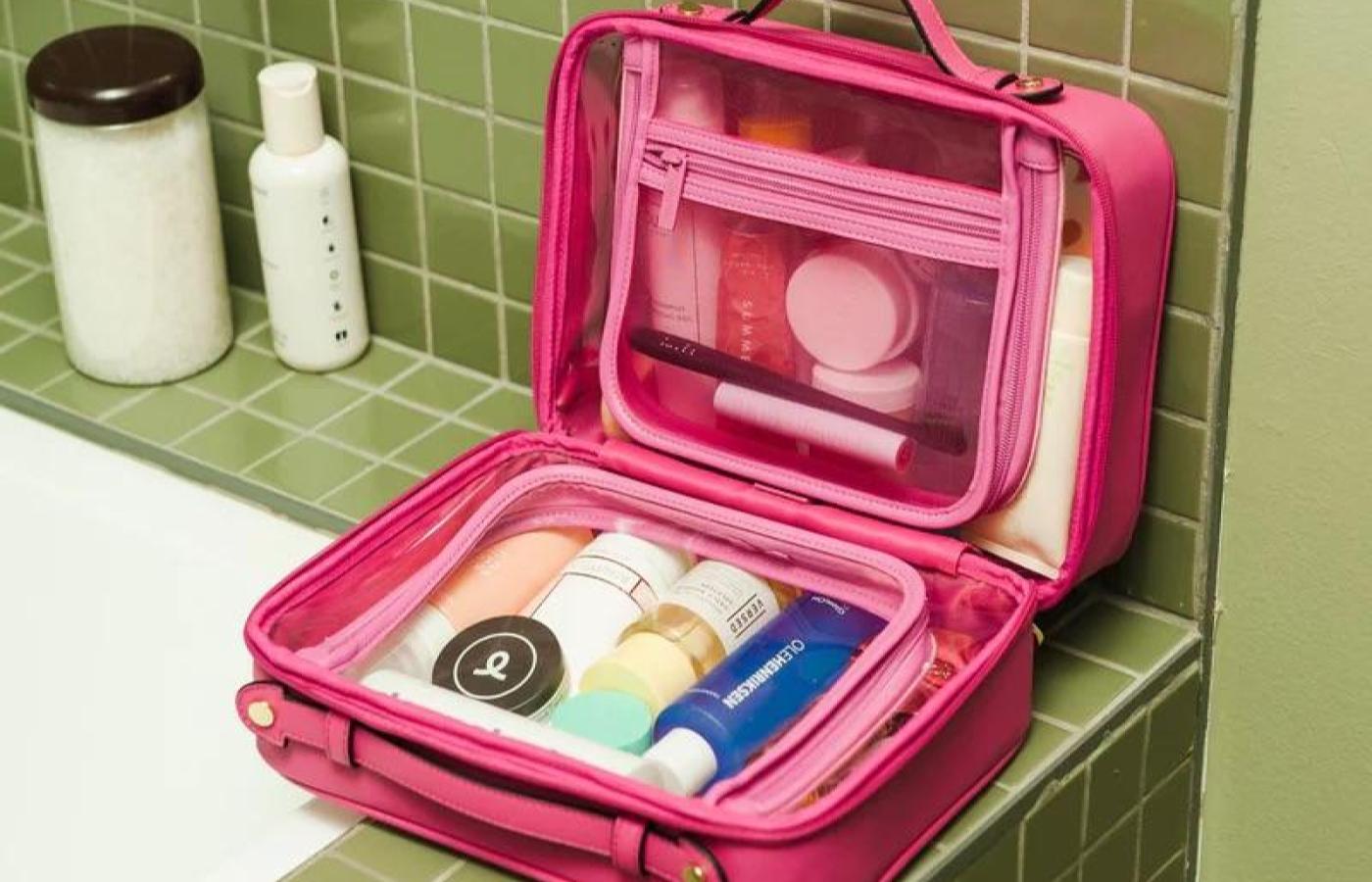 13 Best Cosmetic Bag for 2023 TouristSecrets