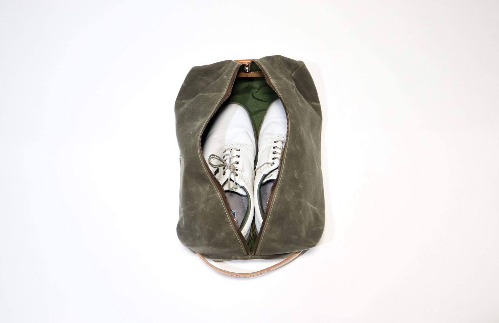 14-Amazing-Mens-Golf-Shoe-Bag-for-2023 14-amazing-mens-golf-shoe-bag-for-2023