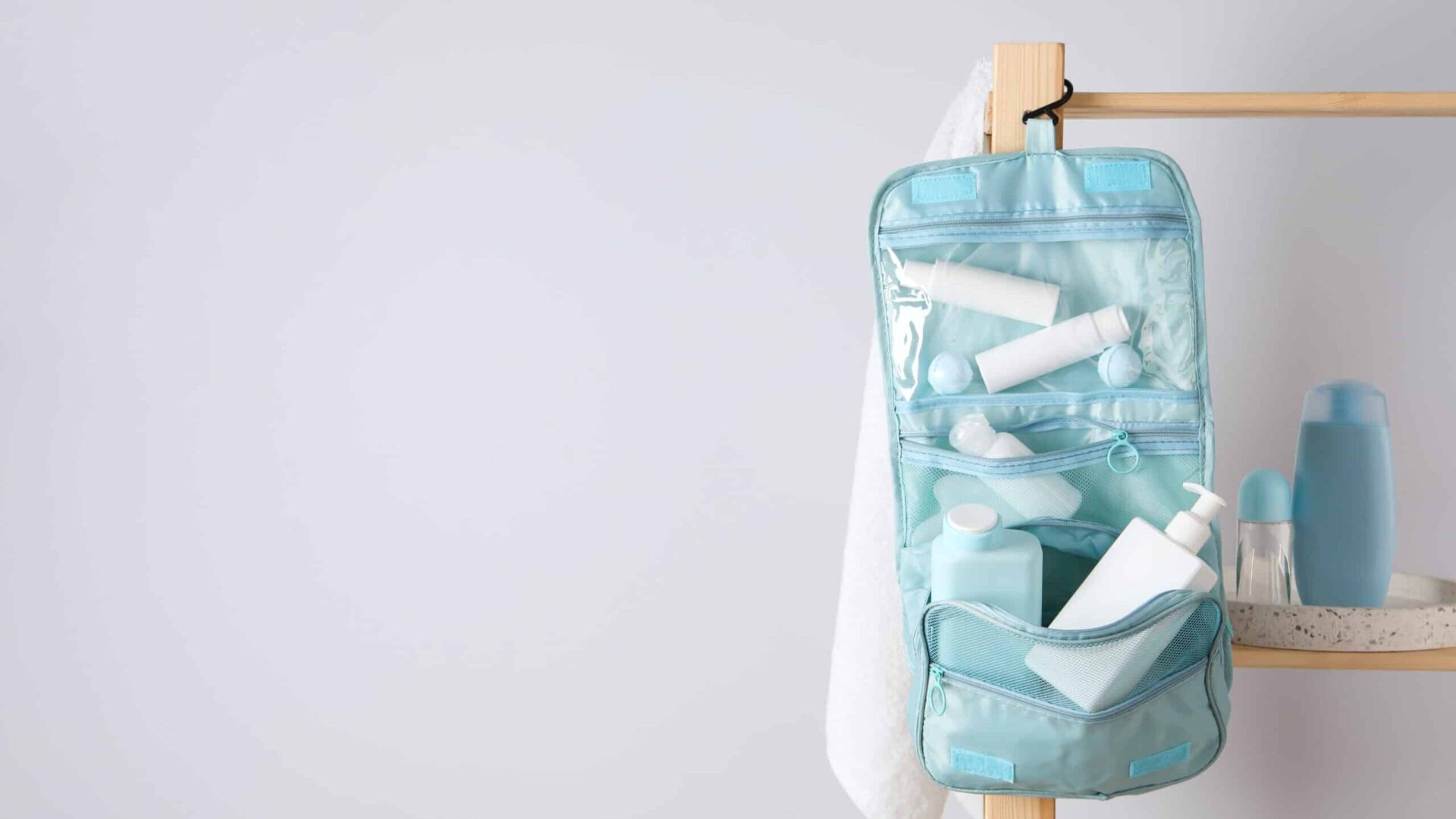 14-best-clear-hanging-toiletry-bag-for-2023