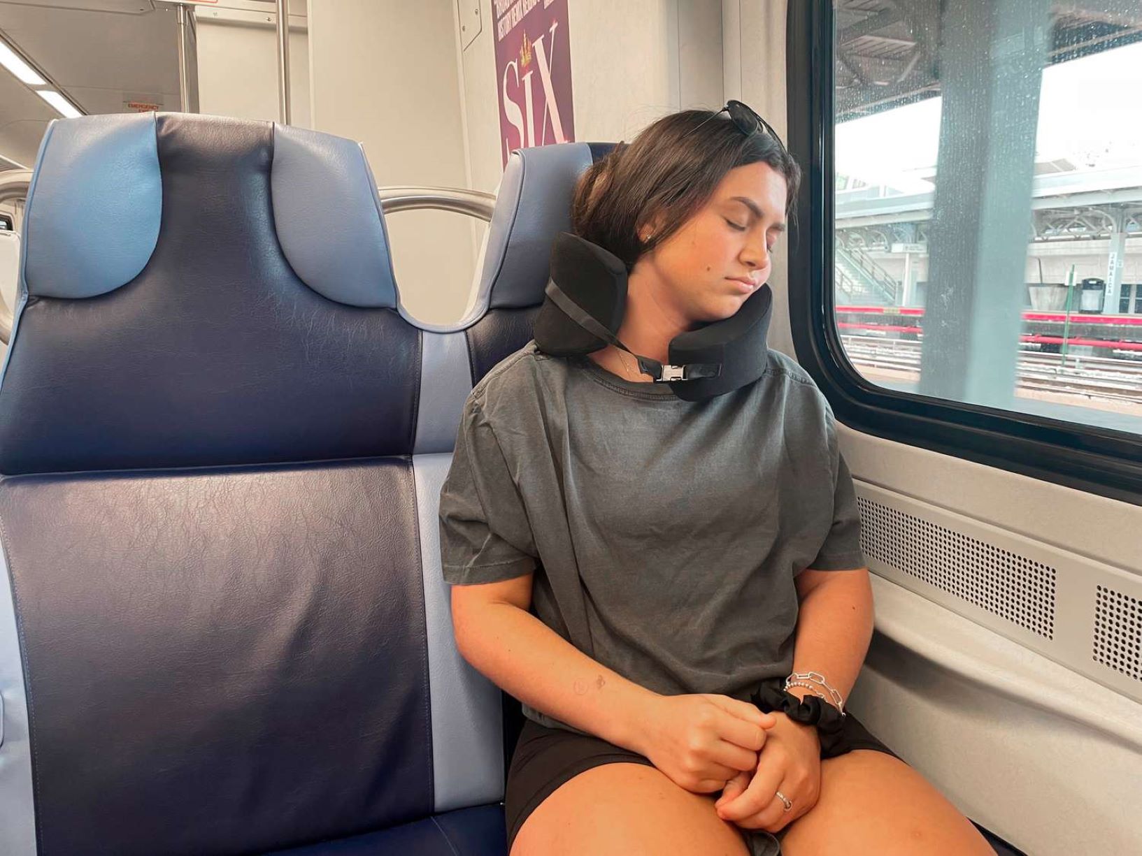 14-best-traveling-neck-pillow-for-2023