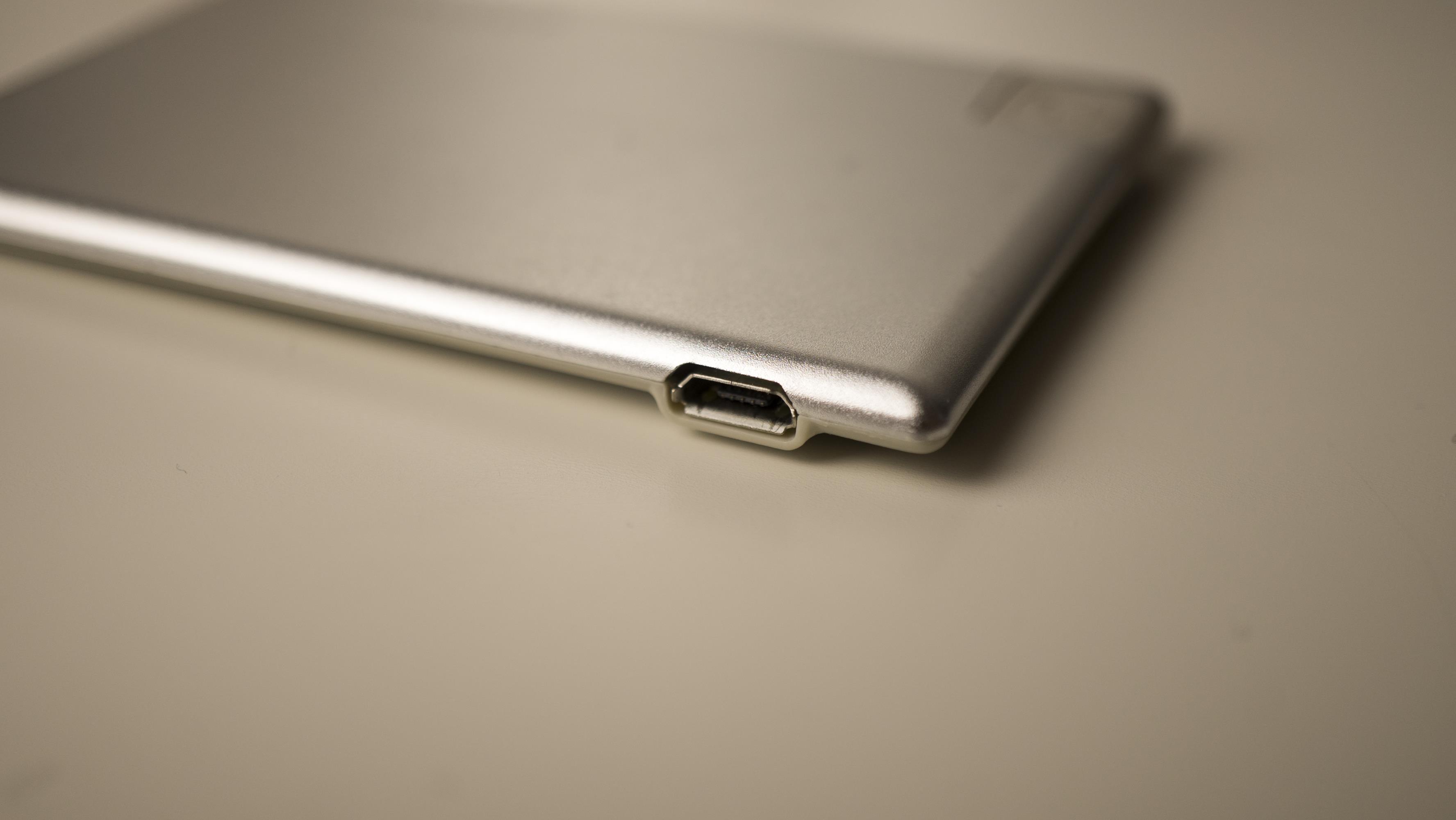 15-amazing-credit-card-power-bank-for-2023