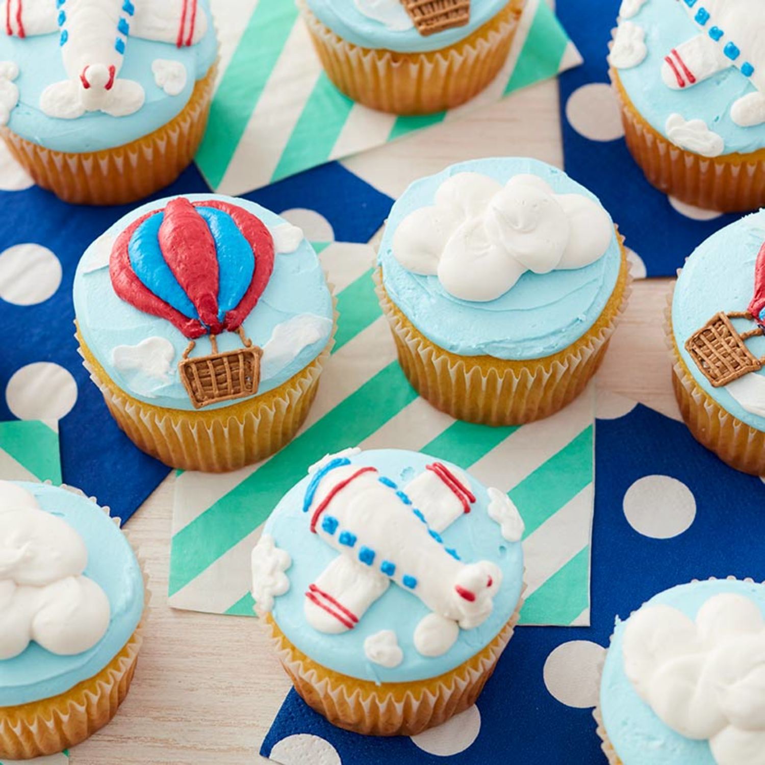 15-Best-Airplane-Cupcake-Picks-for-2023 15-best-airplane-cupcake-picks-for-2023