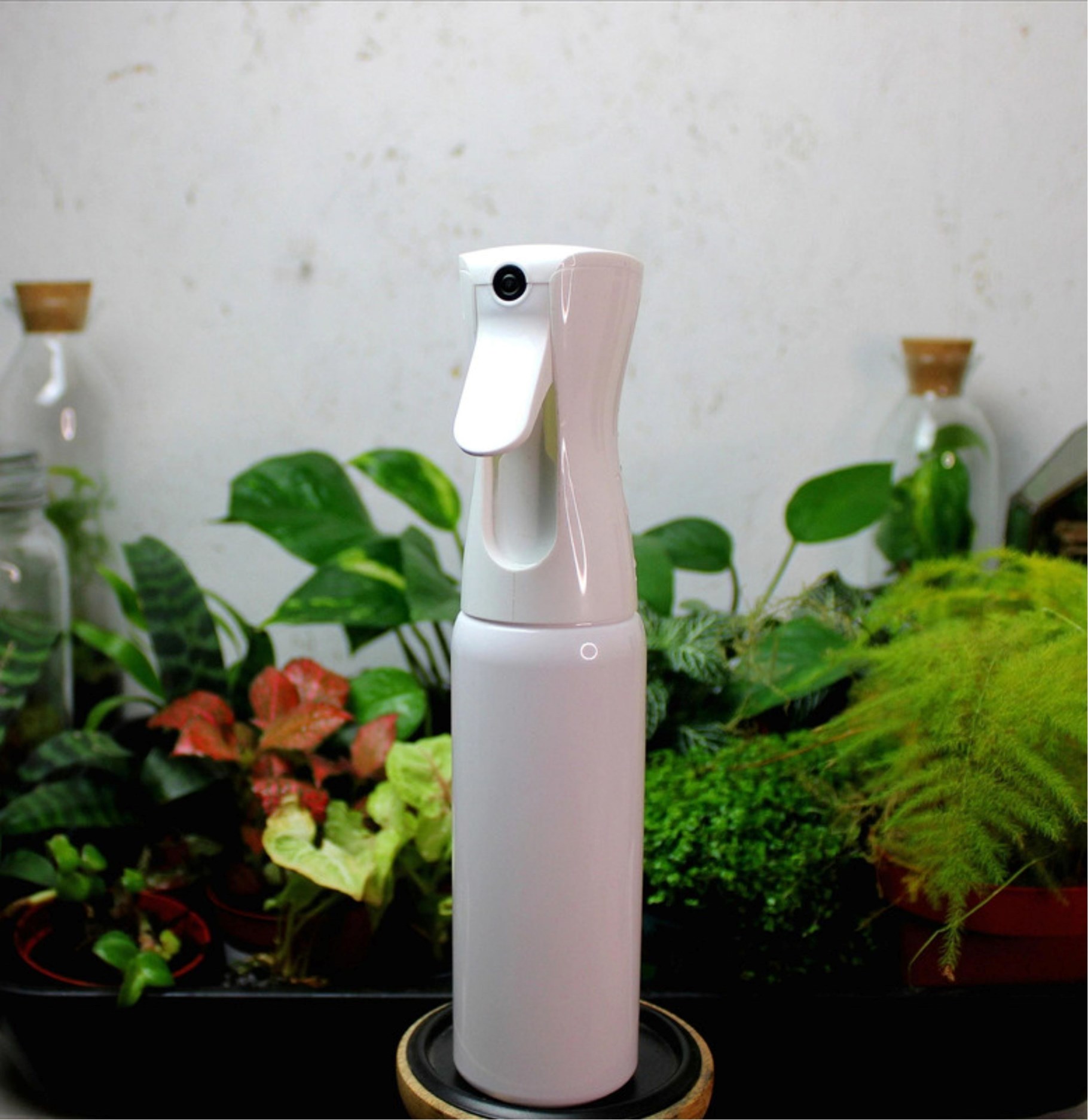 8-Amazing-Continuous-Spray-Water-Bottle-for-2023 8-amazing-continuous-spray-water-bottle-for-2023