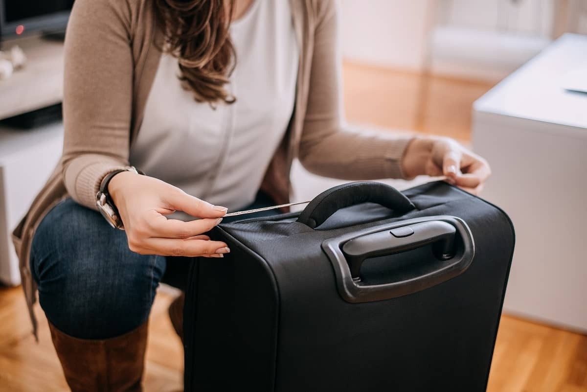 8-Best-American-Tourister-Ilite-Max-Softside-Spinner-21-for-2023 8-best-american-tourister-ilite-max-softside-spinner-21-for-2023
