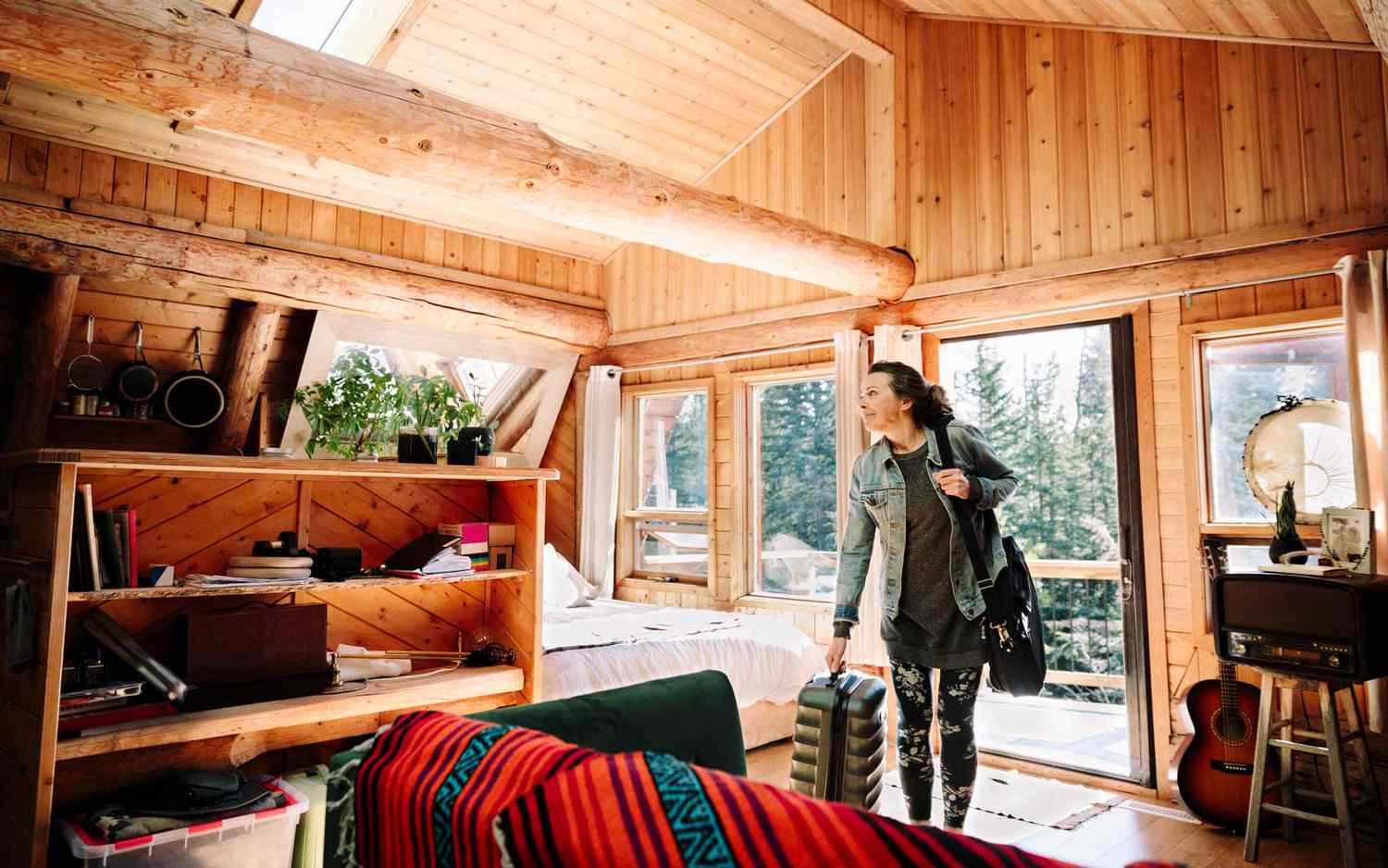 9-Beautiful-Apartments-We8217ve-Rented-Around-The-World 9-beautiful-apartments-weve-rented-around-the-world