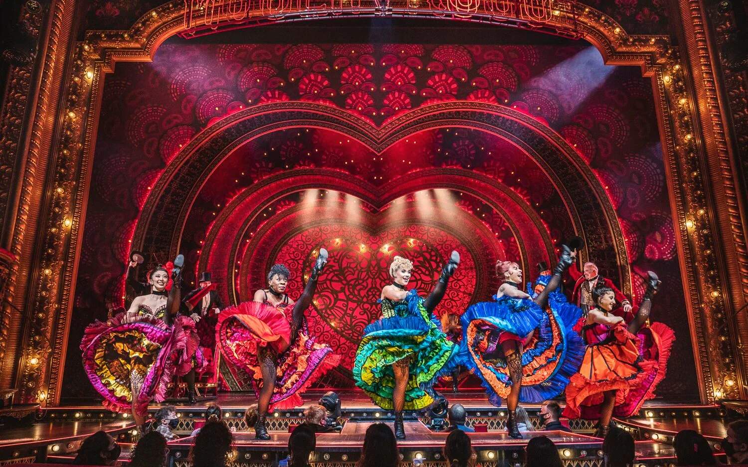 9-Must-See-Shows-In-London8217s-West-End 9-must-see-shows-in-londons-west-end