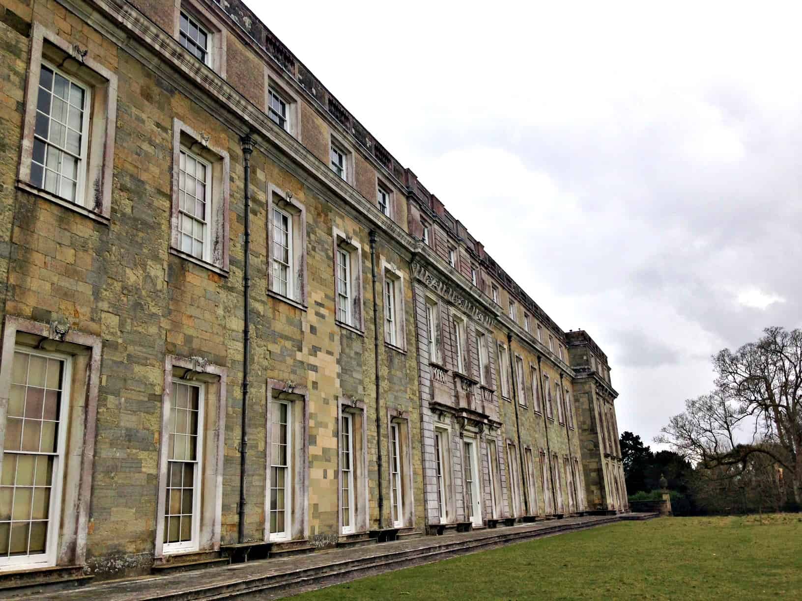 a-day-exploring-petworth-house-west-sussex-england
