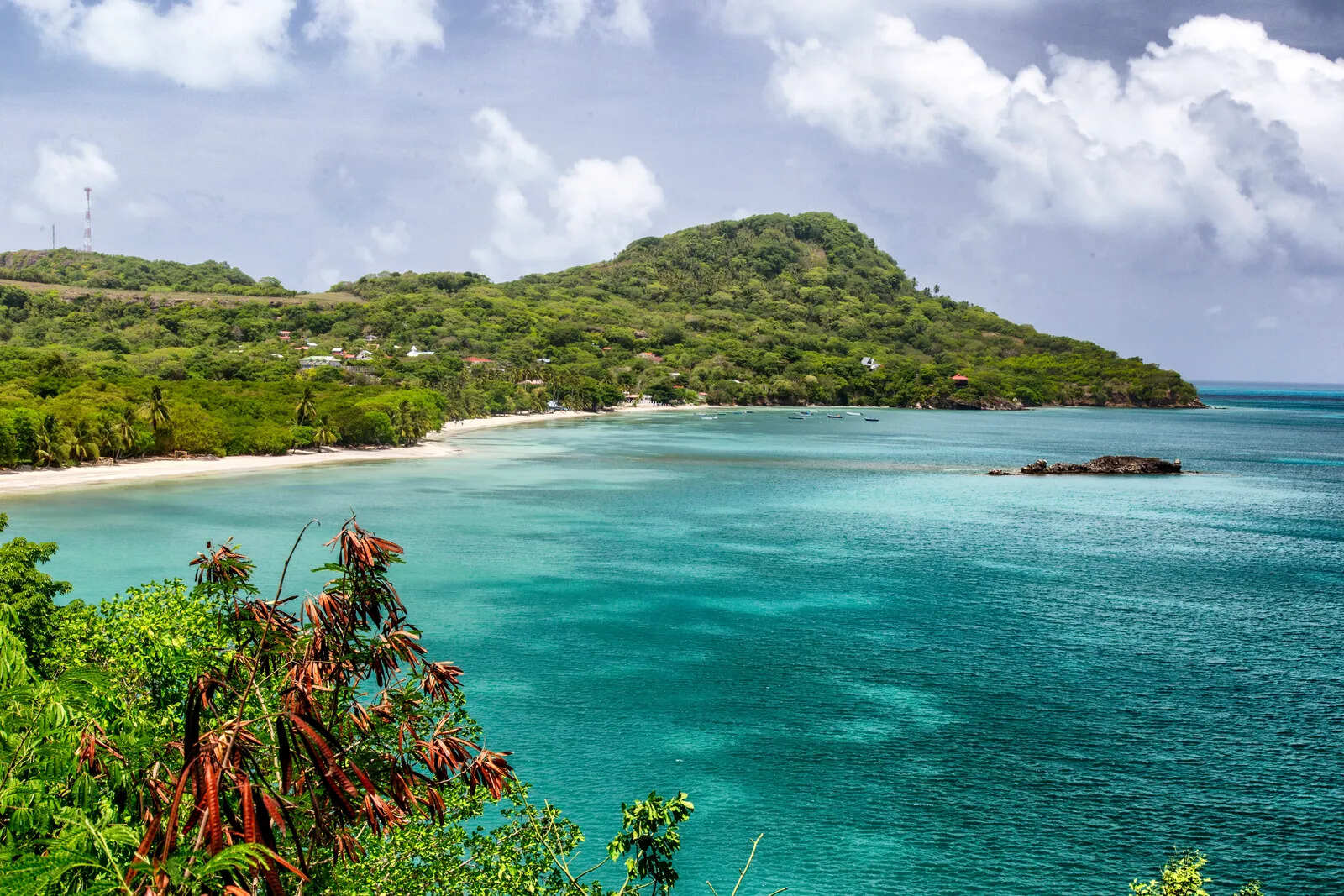 A-Definitive-Guide-To-Providencia-8211-The-Colombian-Island-Paradise a-definitive-guide-to-providencia-the-colombian-island-paradise