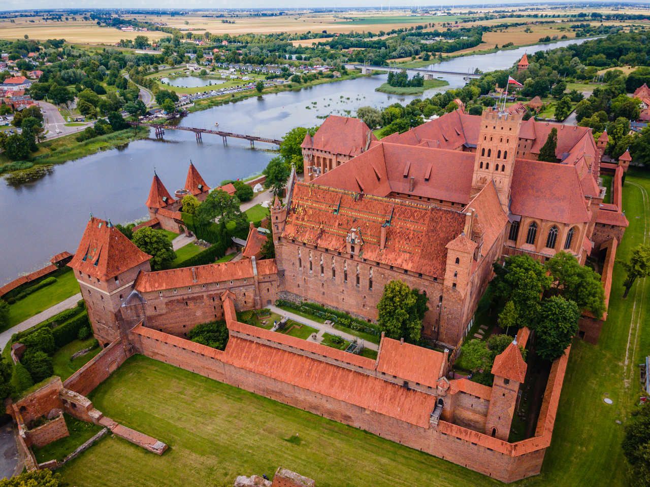 A-Tour-Of-The-World’s-Largest-Castle-In-Malbork-Poland a-tour-of-the-worlds-largest-castle-in-malbork-poland