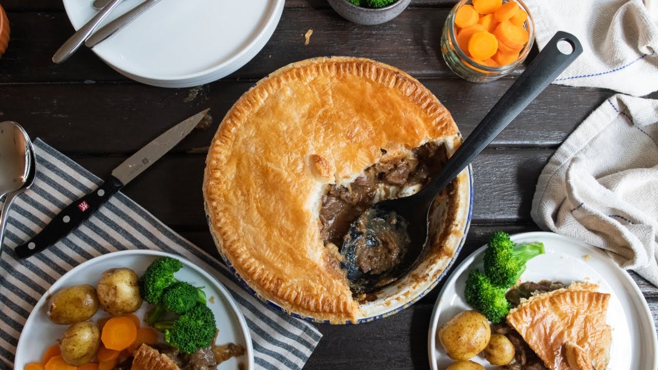 British-Culinary-Adventures-Making-A-Steak-And-Kidney-Pie british-culinary-adventures-making-a-steak-and-kidney-pie