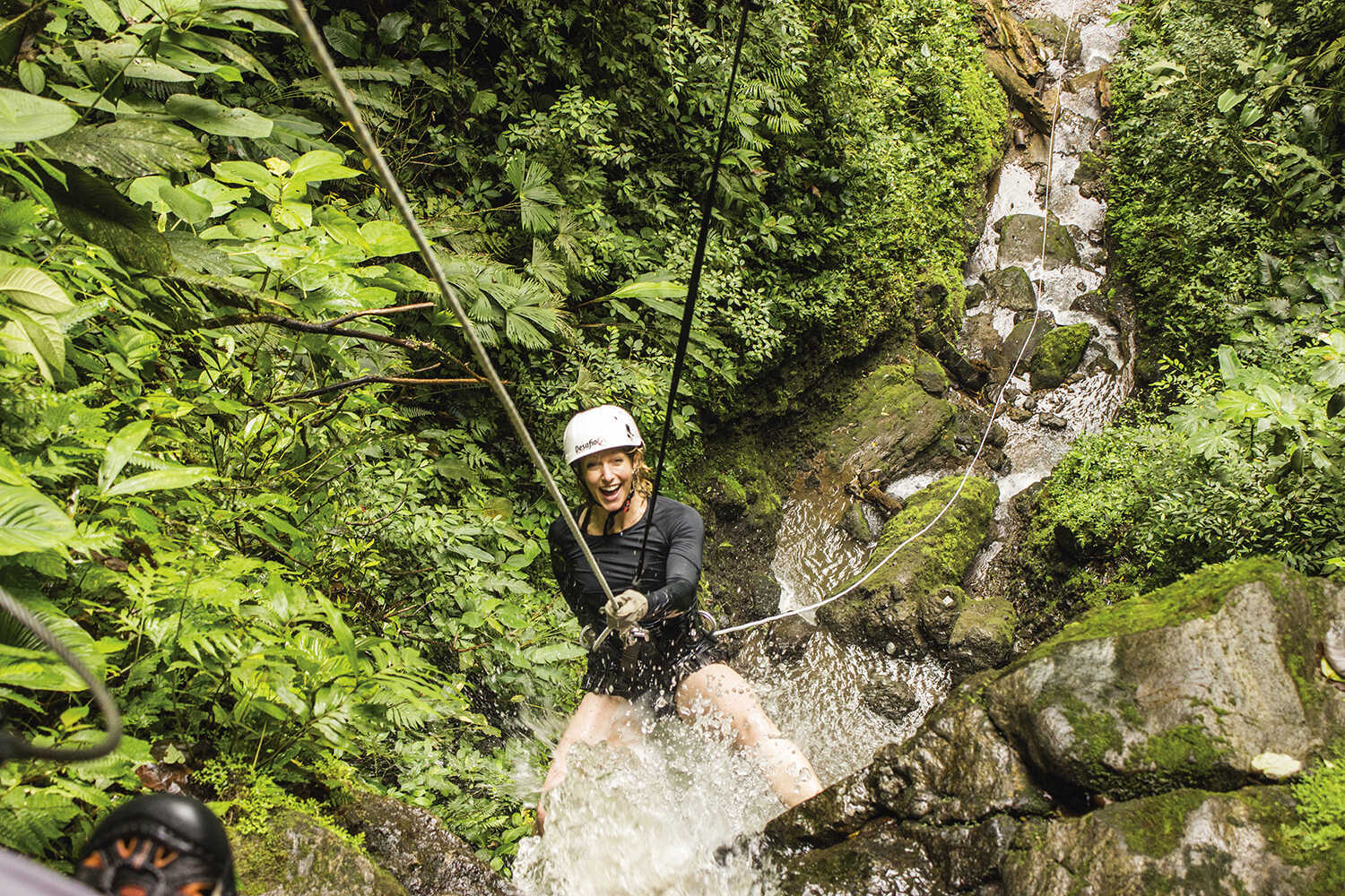 Canyoning-In-La-Fortuna-Costa-Rica canyoning-in-la-fortuna-costa-rica