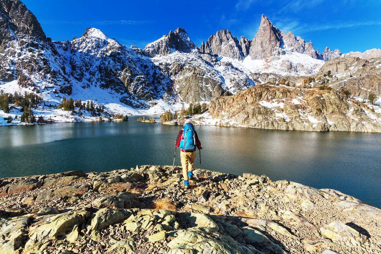 Epic-Hiking-Spots-You-Need-To-Add-To-Your-Bucket-List-Right-Now epic-hiking-spots-you-need-to-add-to-your-bucket-list-right-now