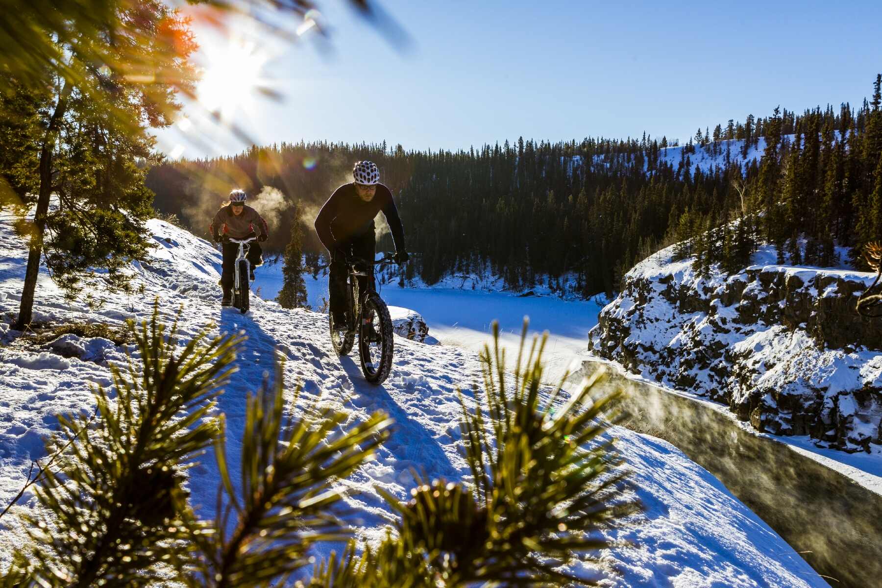 Fantastic-Winter-Activities-You-Need-To-Try-In-Yukon-Canada fantastic-winter-activities-you-need-to-try-in-yukon-canada