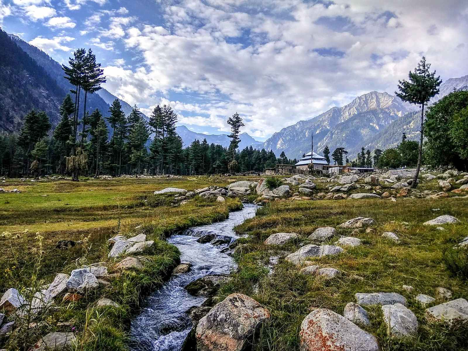 Guide-To-Visiting-Kumrat-Valley-In-KPK guide-to-visiting-kumrat-valley-in-kpk