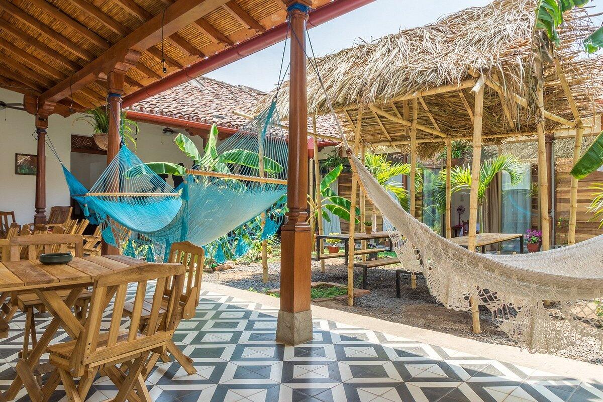 Hostal-Hamacas-Granada-8211-Hostel-Review hostal-hamacas-granada-hostel-review