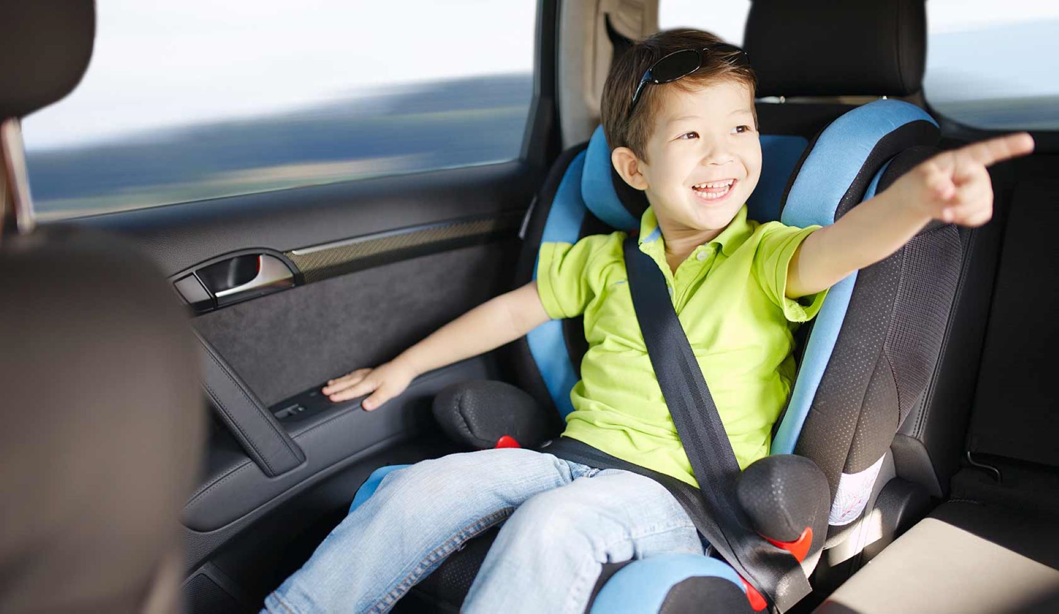 Каким детям нужно кресло в машине