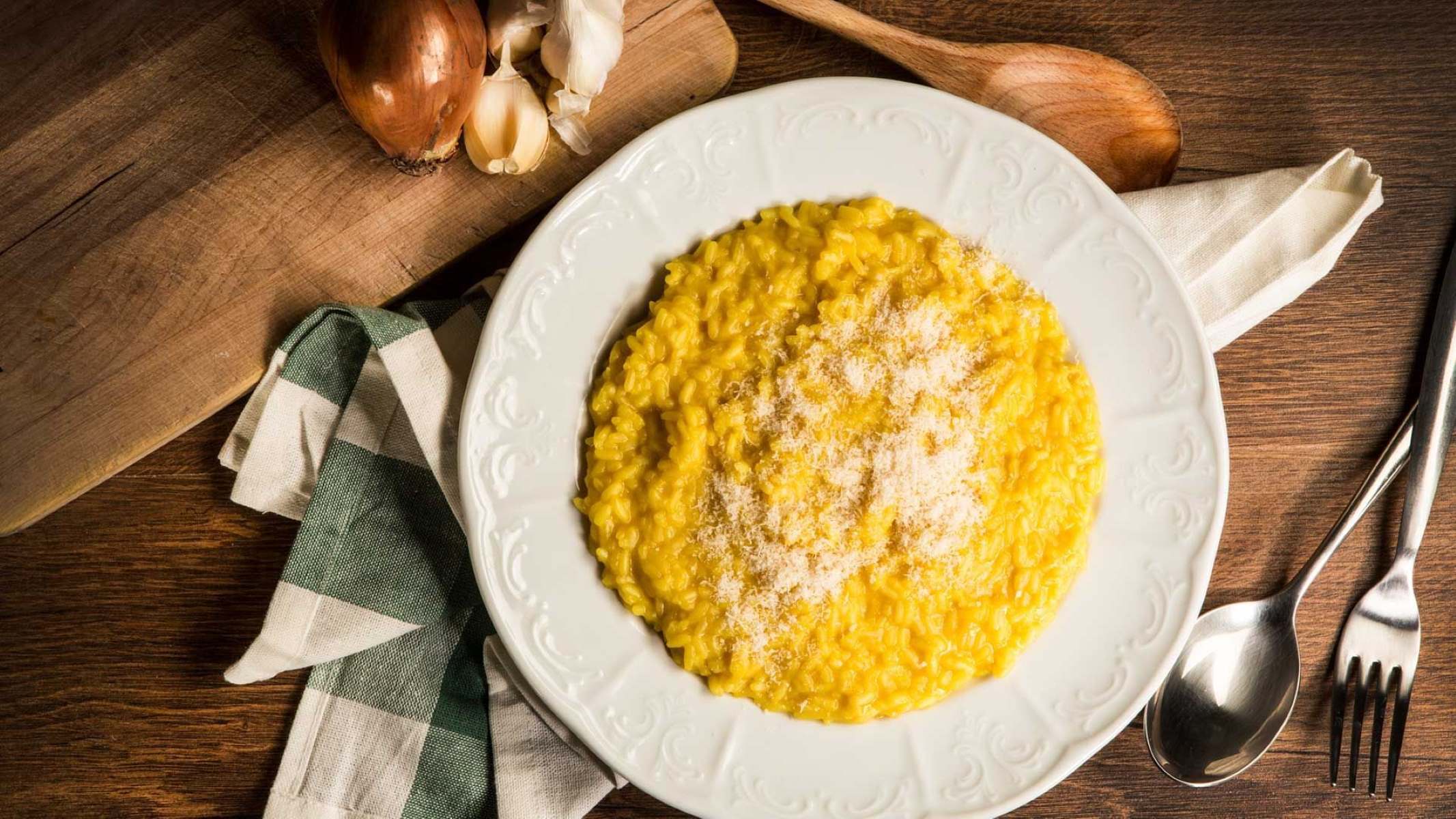 How-To-Cook-The-Best-Italian-Risotto-In-Milan how-to-cook-the-best-italian-risotto-in-milan