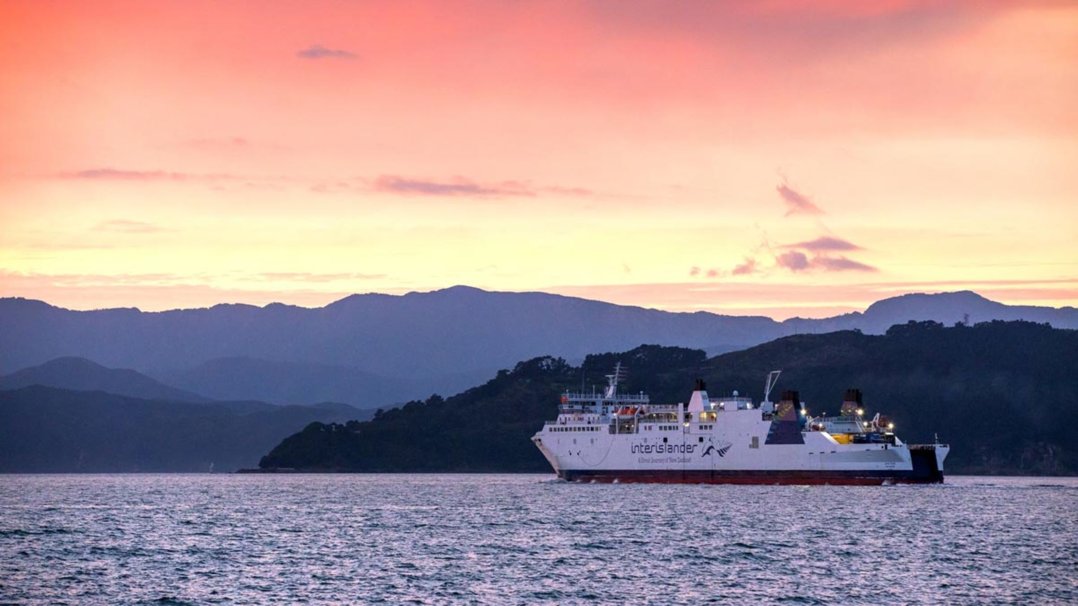 how-to-get-from-wellington-to-picton-new-zealand