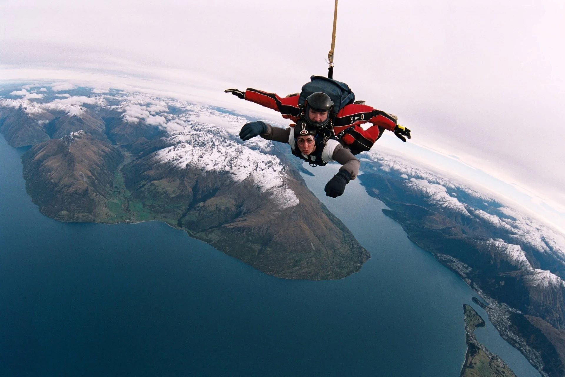 how-to-go-skydiving-in-queenstown-new-zealand