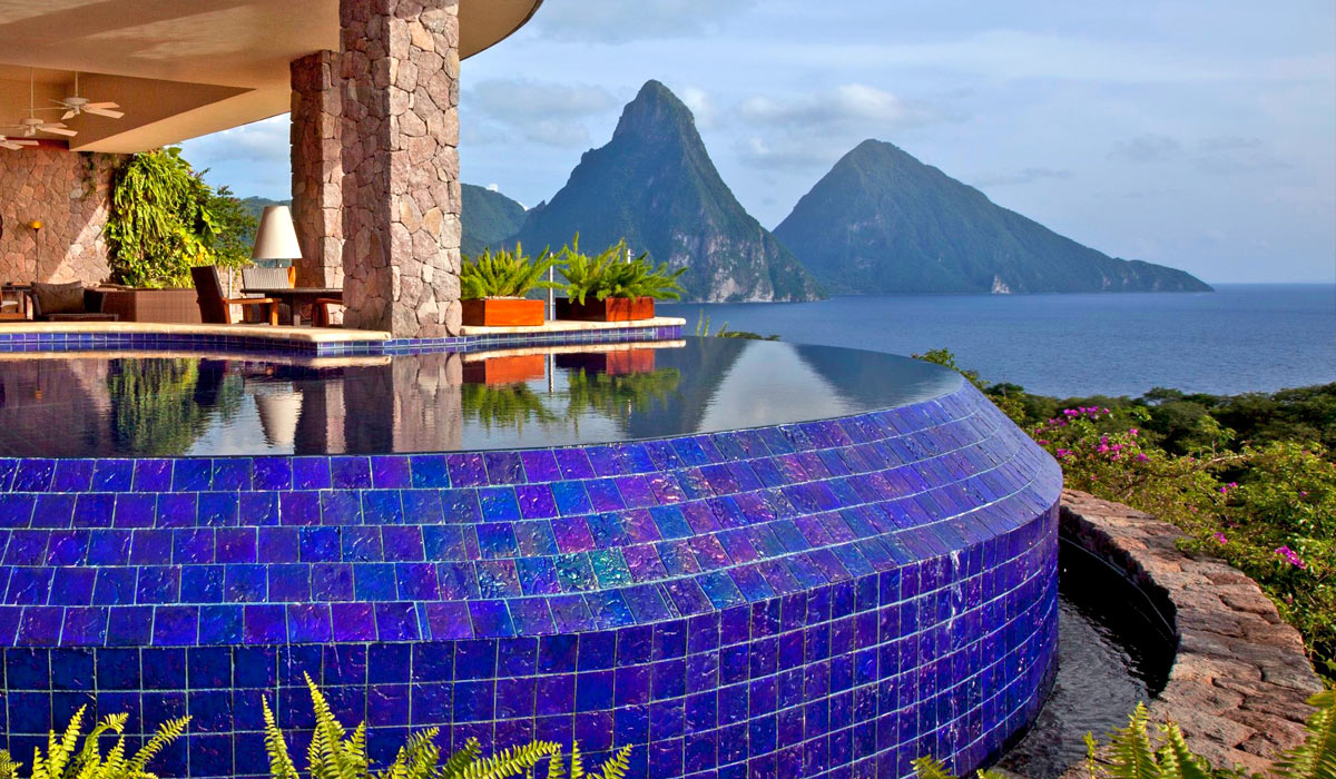 How-To-Have-An-Amazing-Solo-Stay-At-Jade-Mountain-Resort-In-St.-Lucia how-to-have-an-amazing-solo-stay-at-jade-mountain-resort-in-st-lucia