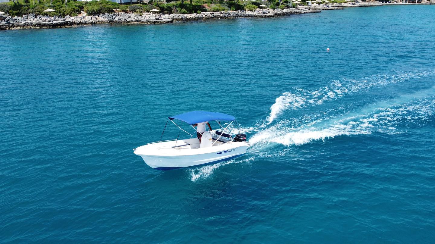 How-To-Rent-A-Boat-In-Menorca-Without-A-Licence how-to-rent-a-boat-in-menorca-without-a-licence