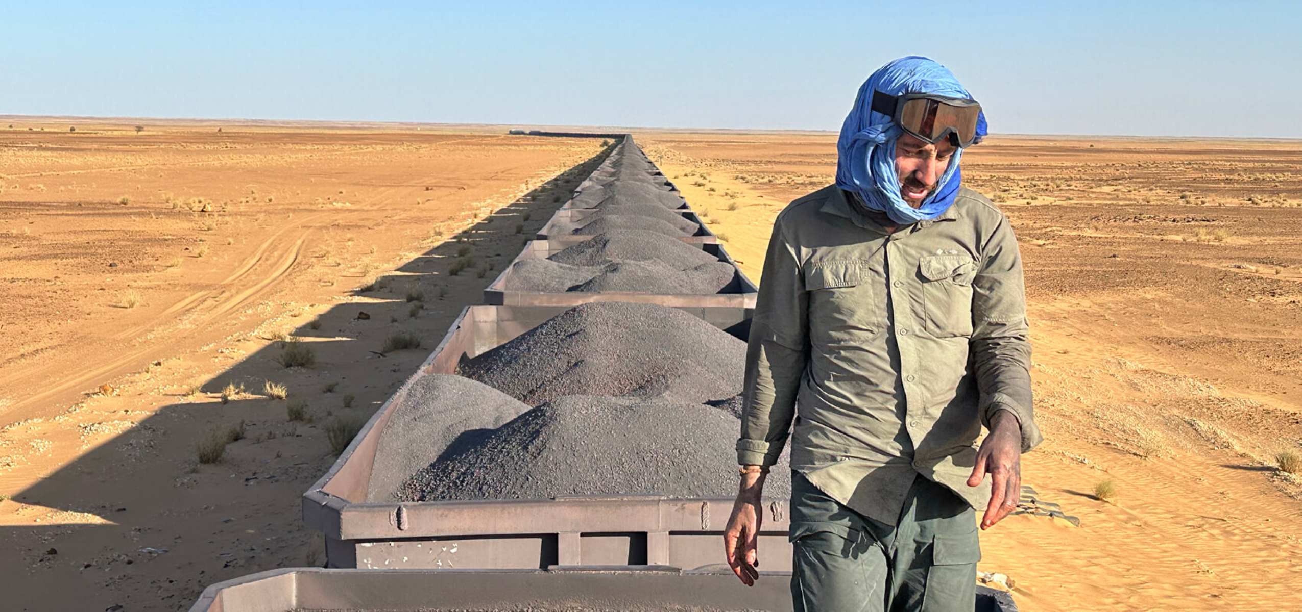 how-to-ride-the-iron-ore-train-in-mauritania