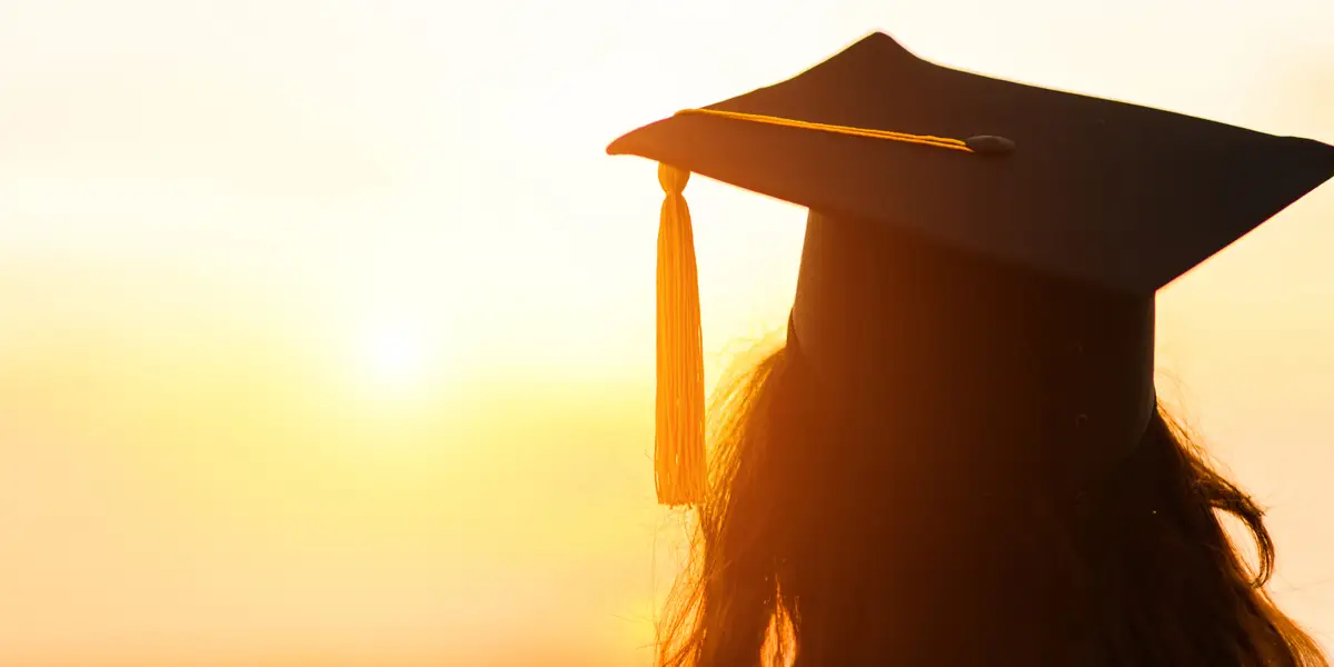 How-To-Travel-After-College-With-Student-Loan-Debt-8211-JOJ how-to-travel-after-college-with-student-loan-debt-joj