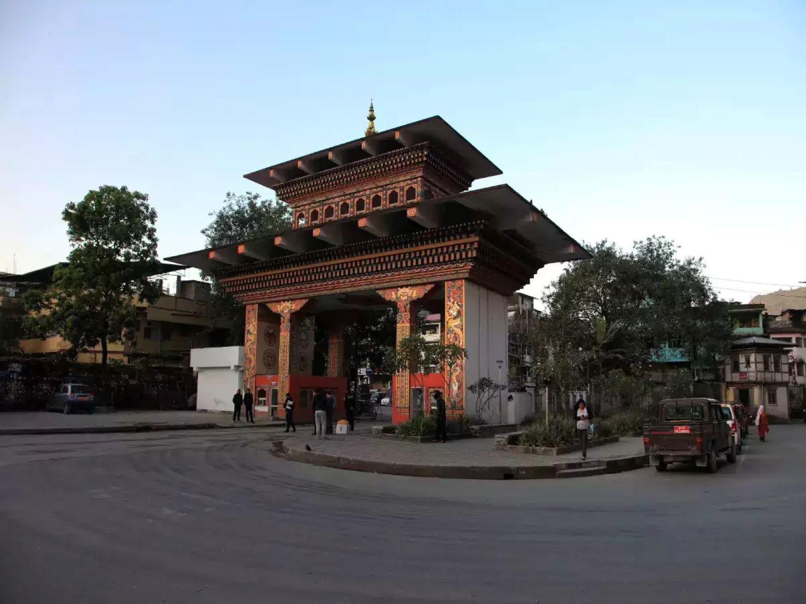 india-bhutan-border-crossing-at-gelephu-a-guide