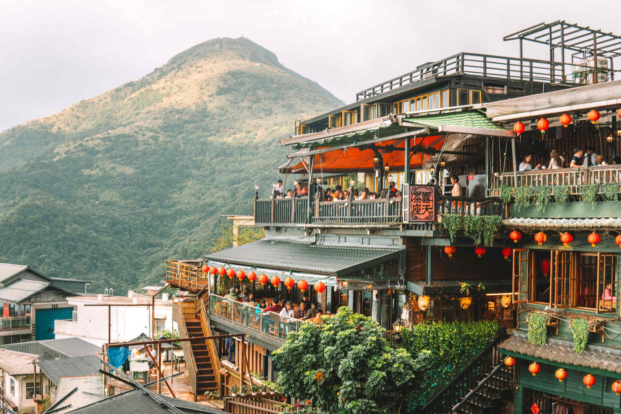 Jiufen-Tour-With-Stops-To-Yehliu-And-Shifen-Taipei-Taiwan jiufen-tour-with-stops-to-yehliu-and-shifen-taipei-taiwan