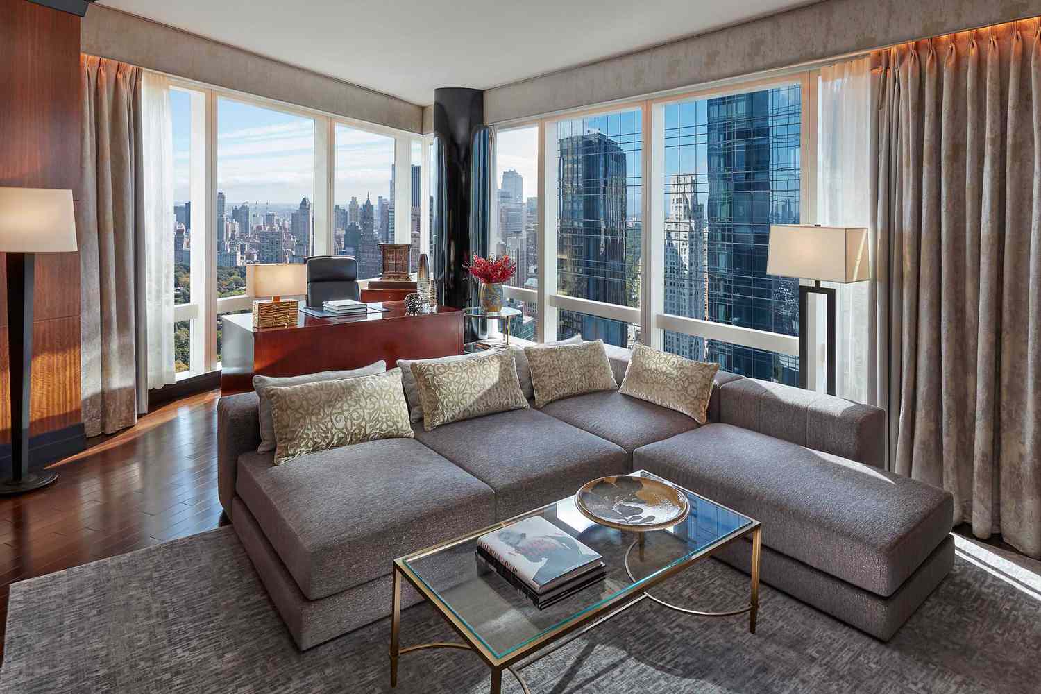 Living-In-A-Hotel-In-NYC living-in-a-hotel-in-nyc
