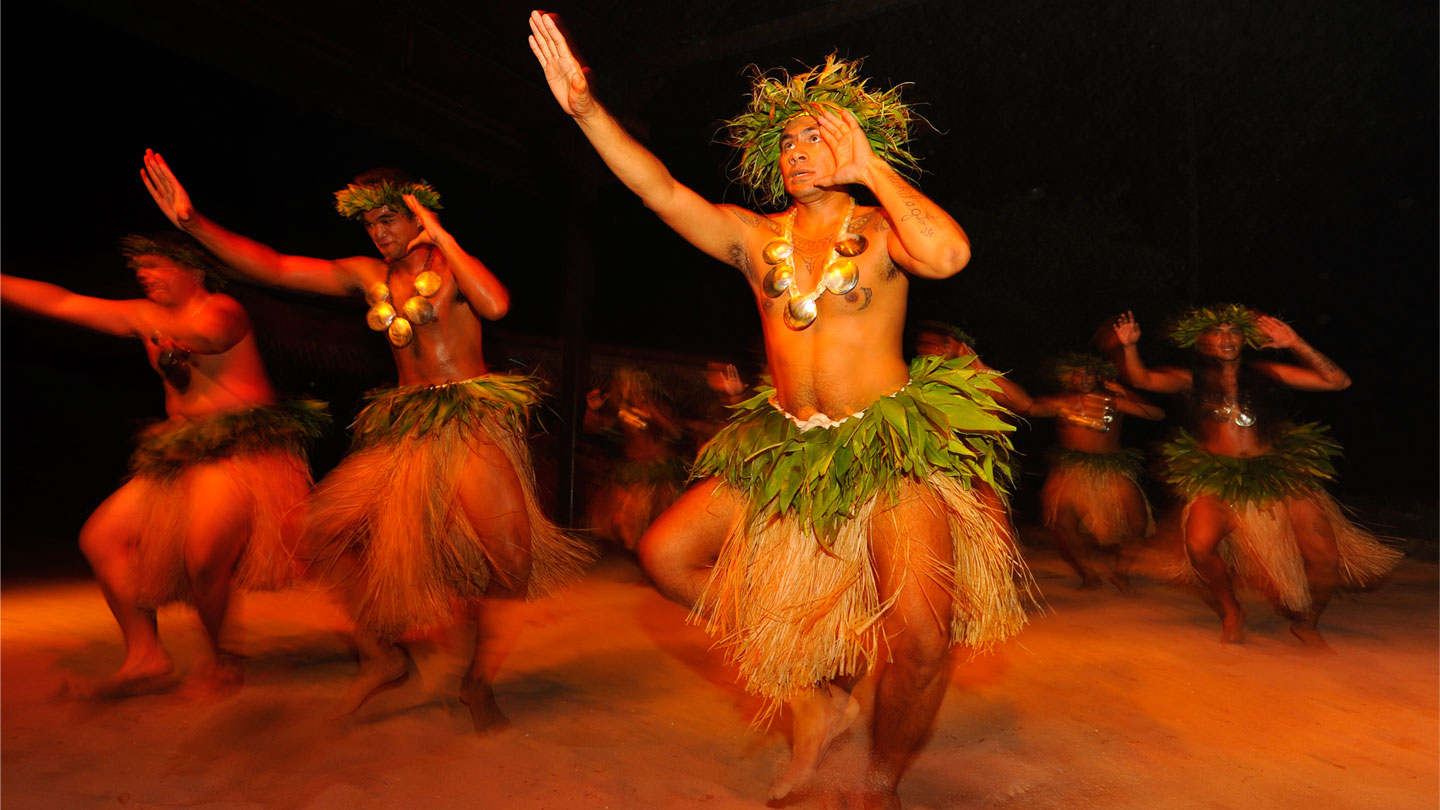 Must-Have-Tahiti-Culture-Experiences-Jessie-On-A-Journey must-have-tahiti-culture-experiences-jessie-on-a-journey