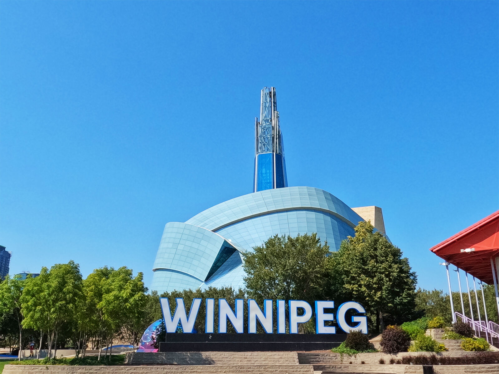 Playing-In-The-‘Peg-Fun-Things-To-Do-In-Winnipeg-Manitoba playing-in-the-peg-fun-things-to-do-in-winnipeg-manitoba