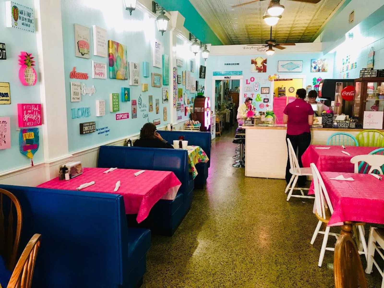 Sweet-Magnolias-Cafe-038-Gift-Shop-8211-Bartow-Florida sweet-magnolias-cafe-gift-shop-bartow-florida